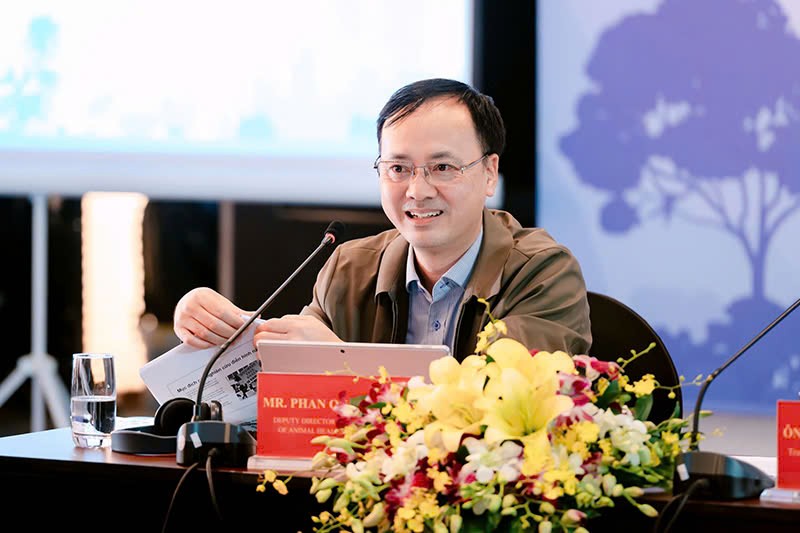 Phối hợp triển khai sáng kiến Lộ trình hướng tới loại bỏ nạn buôn bán, tiêu thụ thịt chó mèo.